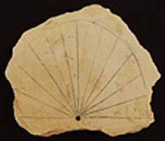 Eine der �ltesten Sonnenuhren der Welt im Tal der K�nige ausgegraben