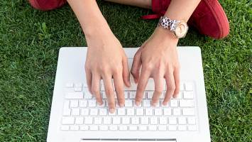 Hohes digitales Wohlbefinden in der Schweiz