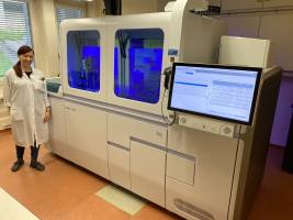 Universität Bern erhöht Testkapazität für Coronaverdachts-Proben