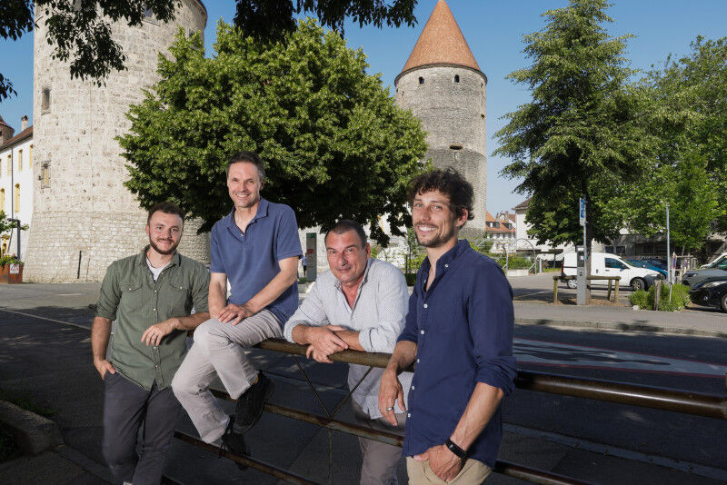 From left to right: co-authors Philippe Voruz, postdoctoral researcher at EPFL&r