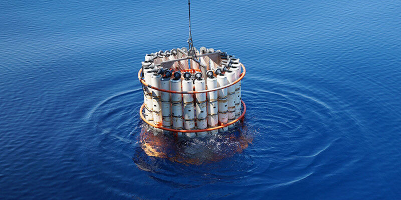 To investigate the conversion of nitrate into nitrous oxide in the ocean, hundre