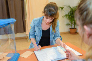 People who rate uncertainty positively are less likely to vote for right-wing populists