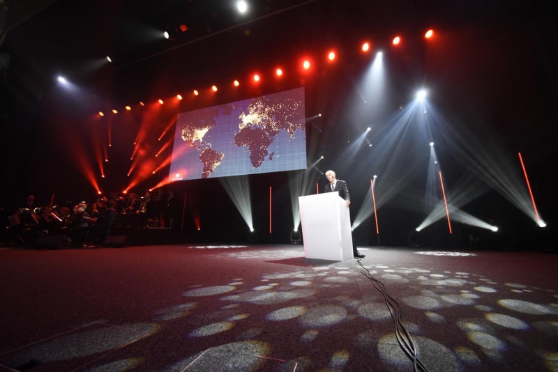 © 2017 Christian Brun