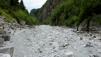 Umwelt - Datenbasierte Restwasserberechnungen - EAWAG Datenbasierte Restwasserberechnungen