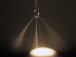 D�nne Silikonschichten f�r k�nstliche Muskeln