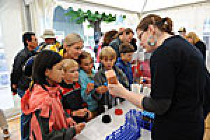 Fest der Molek�le weckte Neugier auf Chemie