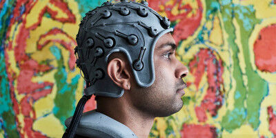 Innovative treatment helmet promises advances in the treatment of Alzheimer's