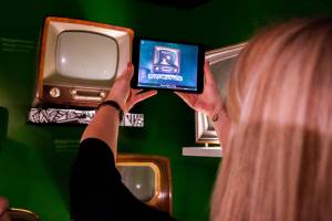 Museomix: a marathon for developing new forms of cultural mediation