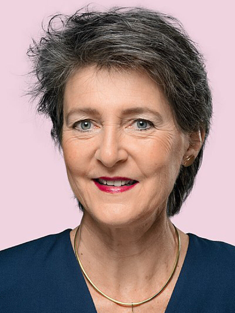 Simonetta Sommaruga setzt Lehre an der Universität Bern fort